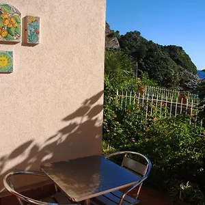 https://isola-bella-apartment.sicilyhotelsitaly.net