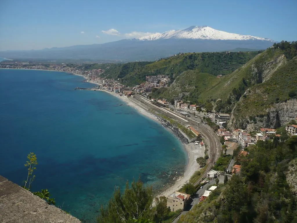 Maison Blanche Taormina Italy